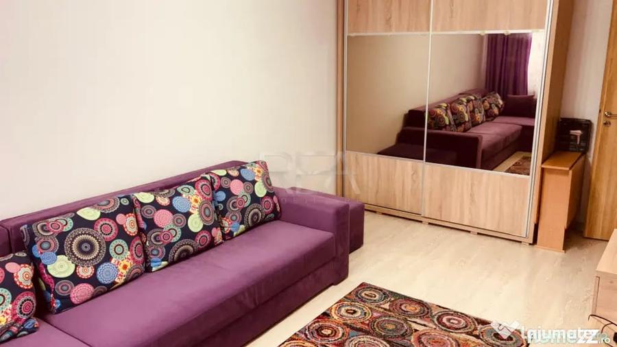 Apartament cu 3 camere decomandat în Crângași