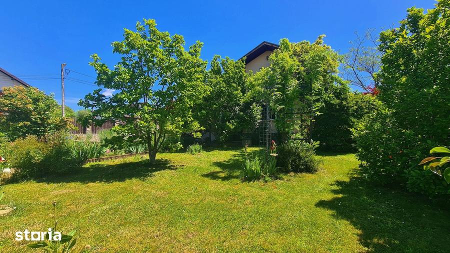 Casă cu 4 camere cu Teren 639 Mp în Central