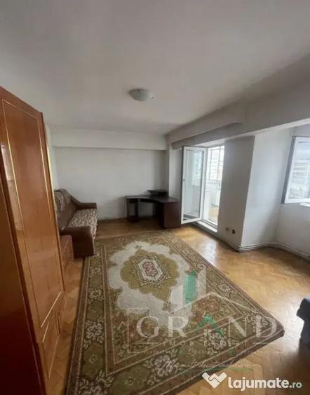3 camere decomandate | 80 mp | Confort Sporit | Bd. 21 Decem - 6