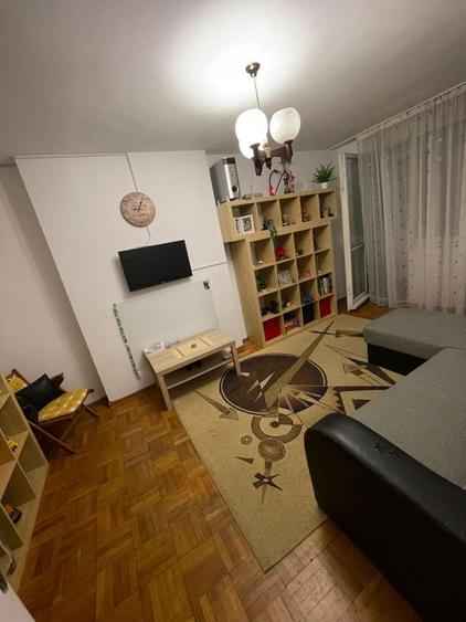 Apartament 3 camere decomandat - 2