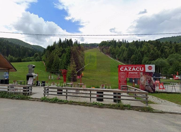 Teren de 1874 mp, în Nord