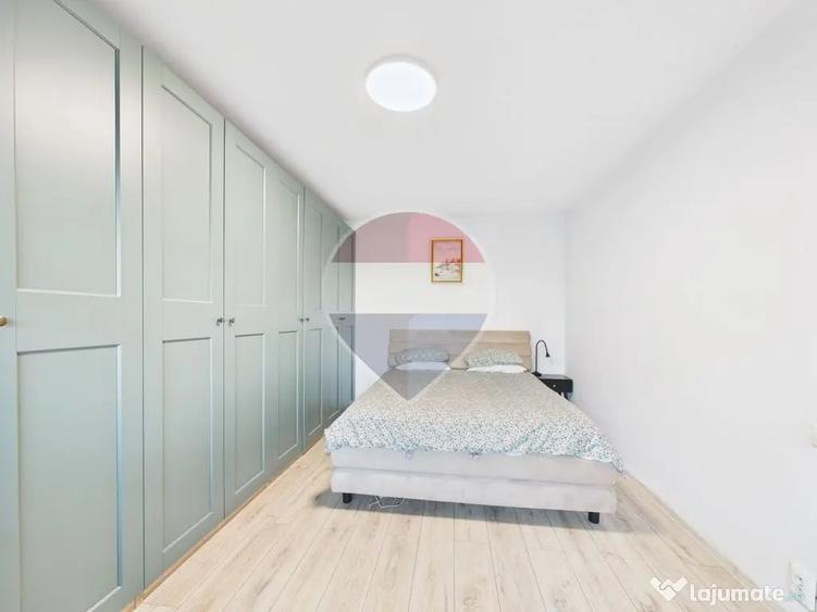 Apartament cu 3 camere semidecomandat în Drumul Taberei