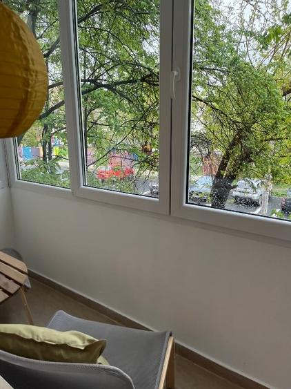 Apartament cu 2 camere decomandat, mobilat în Mihai Bravu