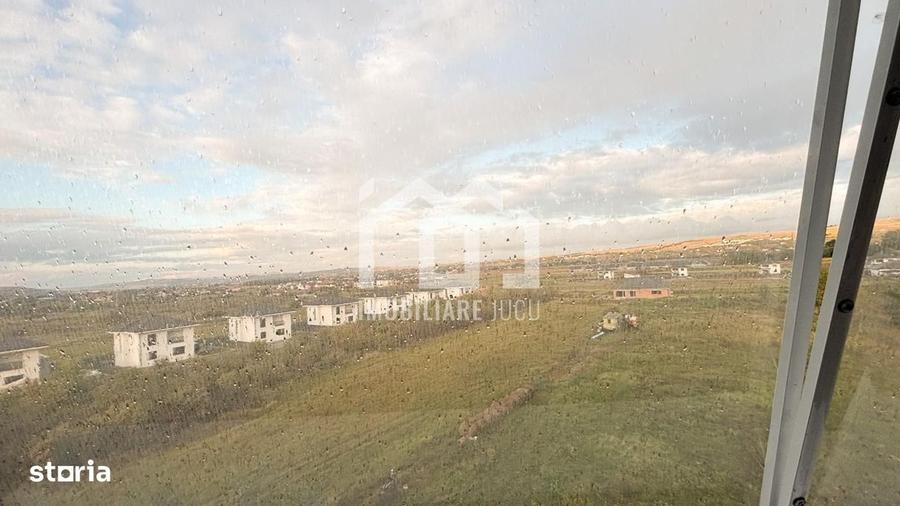 Apartament cu 3 camere în Juc-Herghelie
