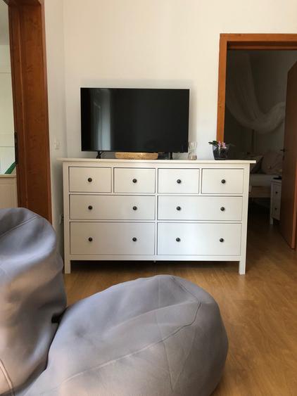 Apartament cu 3 camere decomandat, mobilat în P-ța Romană