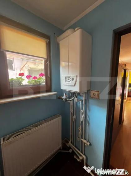 Casă cu 4 camere cu Teren 100 Mp în Central