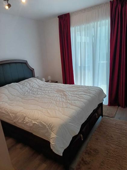 Apartament cu 2 camere decomandat în Exterior Vest