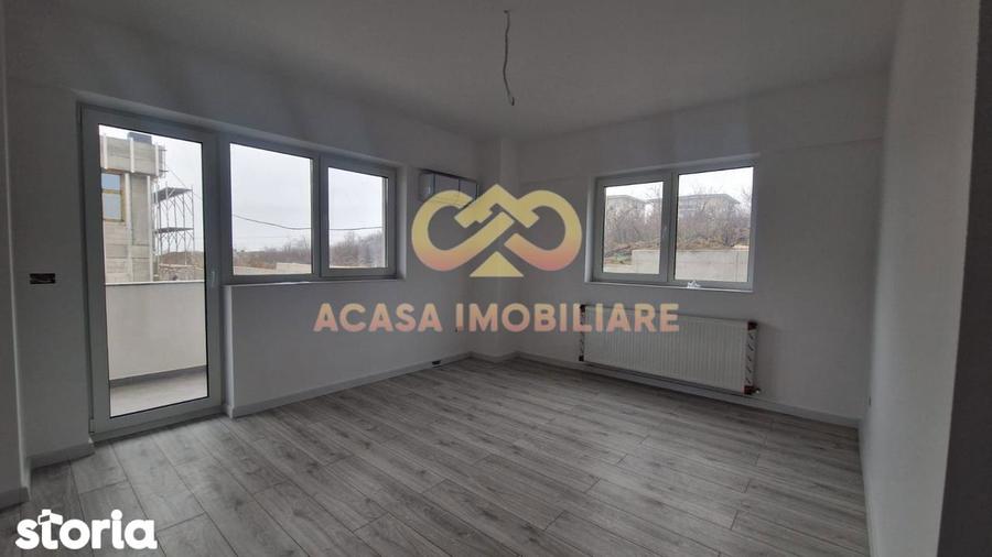 Apartament cu 3 camere decomandat în Galata