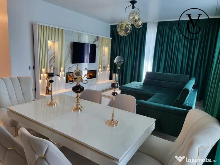 Apartament cu 4 camere decomandat în Central