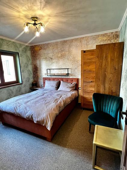 Apartament cu 2 camere, mobilat în Cetate