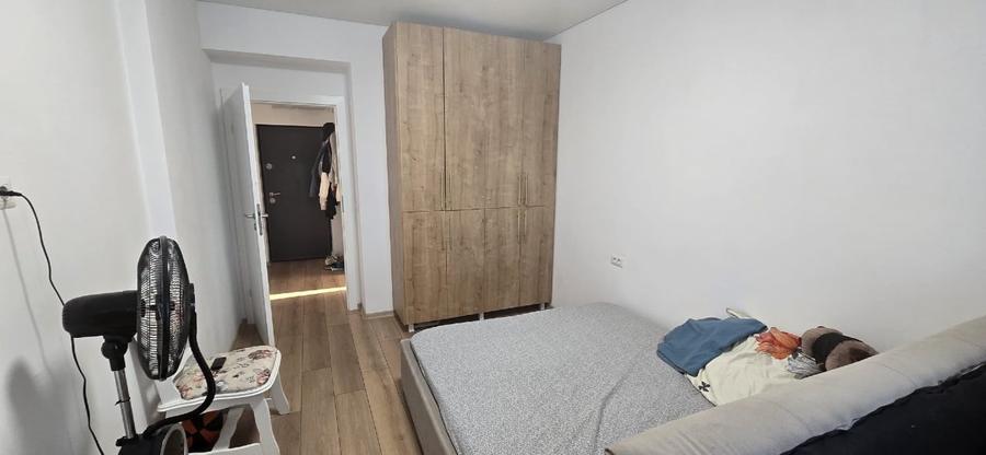 Apartament cu 3 camere decomandat, mobilat în I. C. Frimu