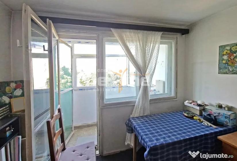 APARTAMENT 3 CAMERE SEMIDECOMANDAT - 10