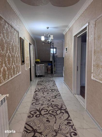Casă cu 6 camere cu Teren 295 Mp în Rădăuți