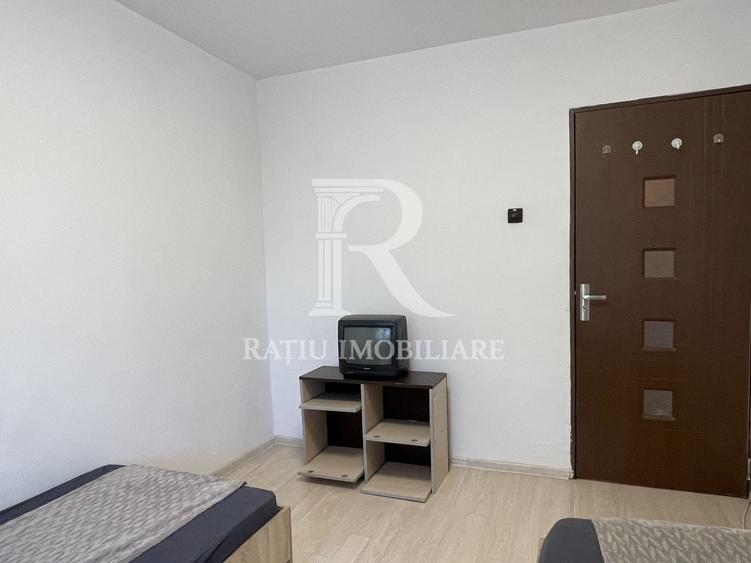 Apartament cu 3 camere | Echipe de muncitori | Rogerius | Oradea - 10