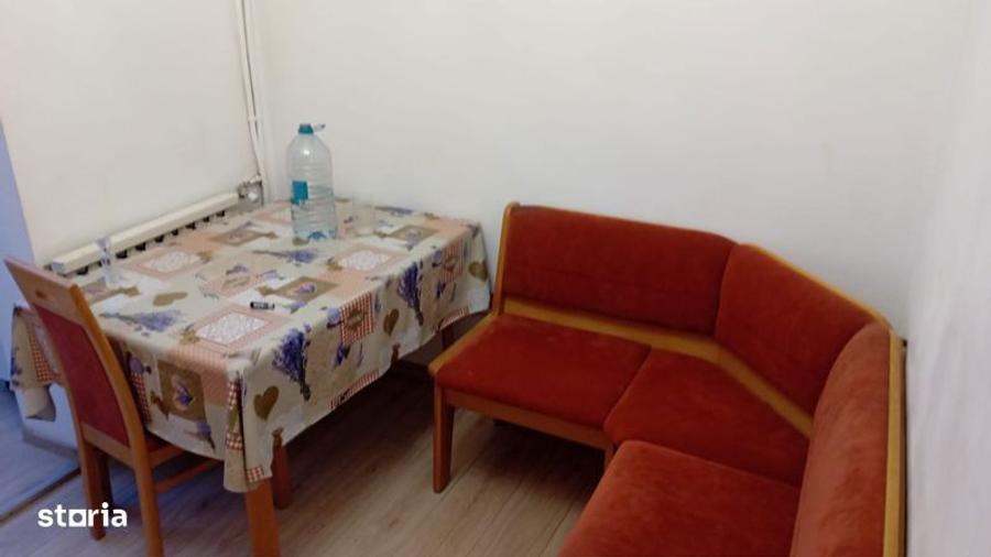 Inchiriez apartament cu 2 camere cartier Velenta - 7