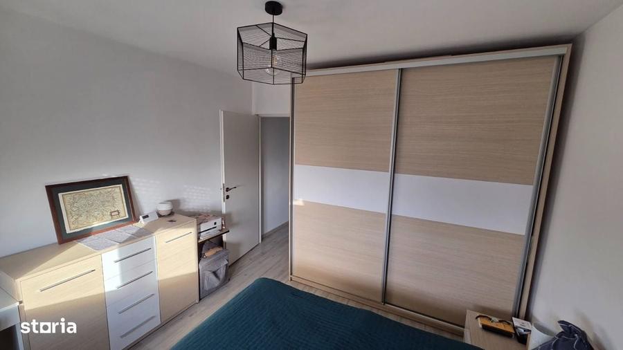 Apartament cu 2 camere decomandat în Gruia