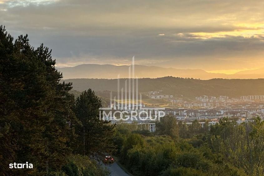 Apartament cu 3 camere decomandat în Florești