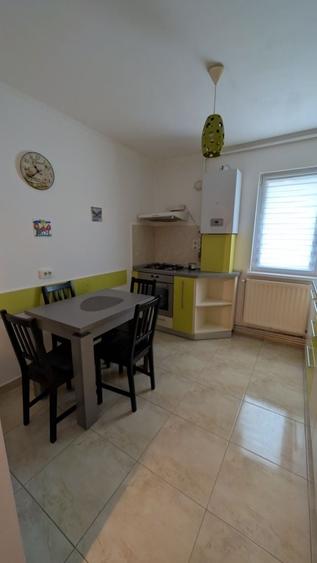 Apartament cu 2 camere semidecomandat în Drumul Carului