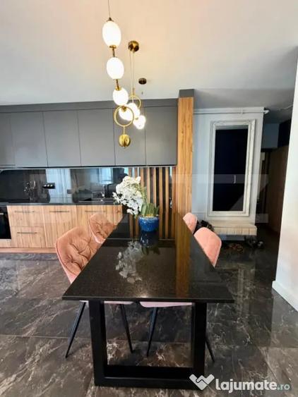 Apartament cu 3 camere semidecomandat în Bună Ziua