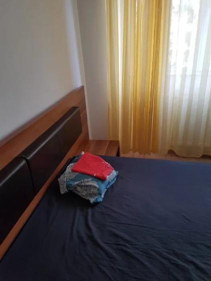 Apartament cu 3 camere decomandat, mobilat în Drumul Taberei