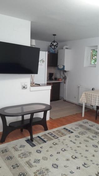 Casă cu 2 camere în Cămărașu
