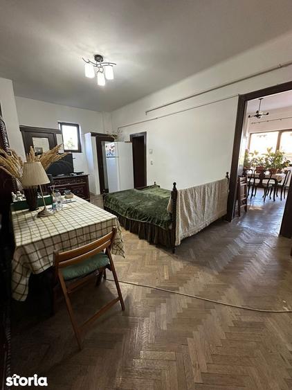 Apartament cu 2 camere semidecomandat în Știrbei Vodă