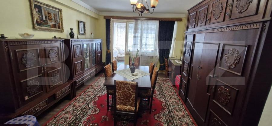 Apartament 3 camere, 116 mp, Găești – zonă centrală - 1
