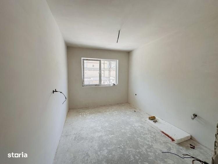 Studio superb 42 mp , decomandat , confort 1 sporit , Sg Ilie Petre , - 6