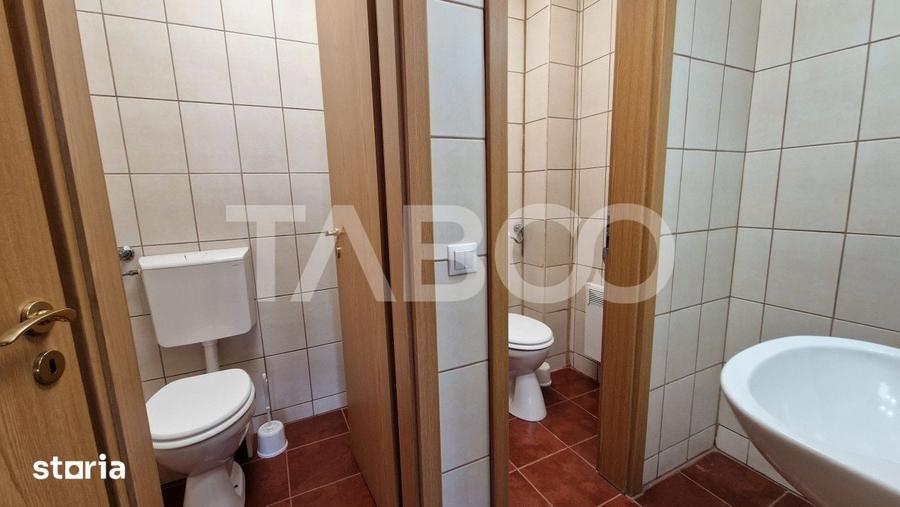 Spațiu comercial, de 240 mp, în Trei Stejari