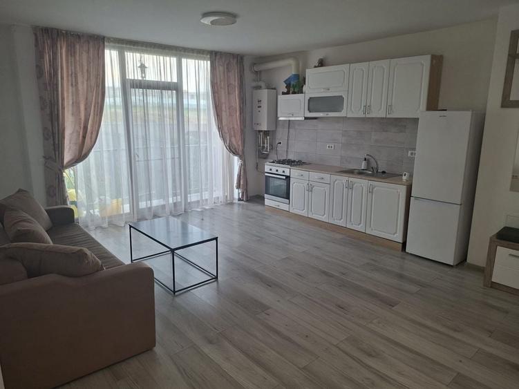 Apartament cu 2 camere decomandat în Exterior Vest