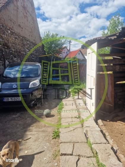 Casă cu 3 camere cu Teren 650 Mp în Central