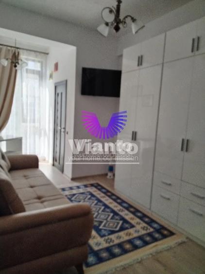 Apartament cu 3 camere semidecomandat, mobilat în Șelimbăr