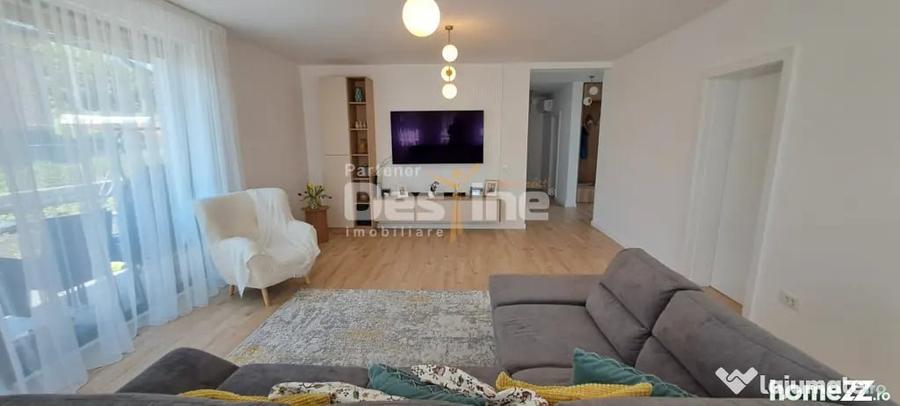 Casă cu 4 camere cu Teren 498 Mp în Miroslava