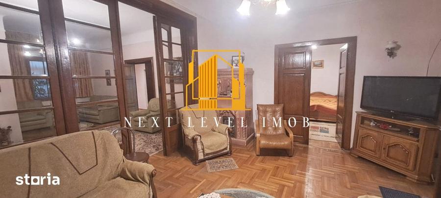 Casă cu 5 camere cu Teren 654 Mp în Negru Vodă