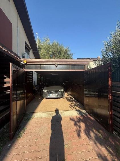 Casă individuală cu 3 camere cu Canalizare în Tunari