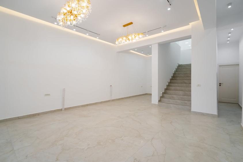 Spațiu comercial, de 235 mp, în Colentina