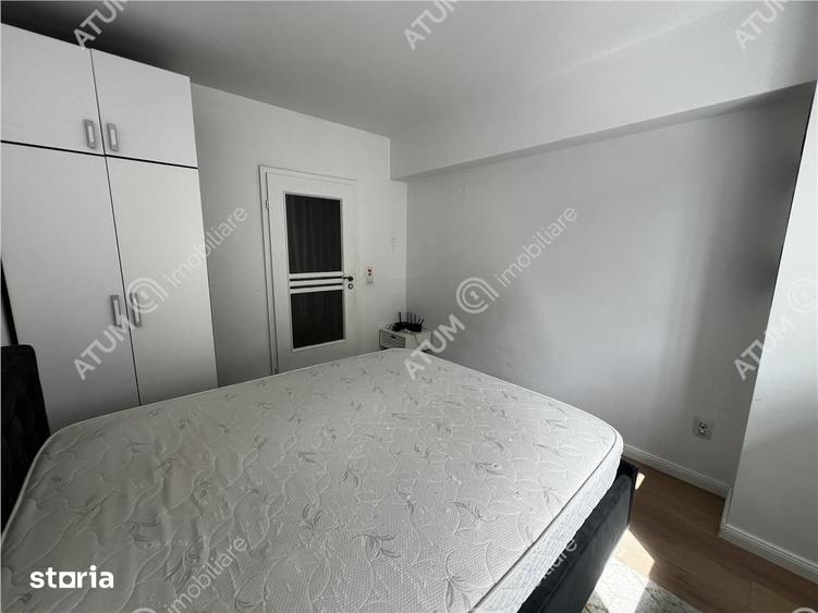 Apartament cu 3 camere decomandat în Turnișor