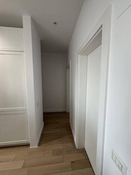 Apartament cu 3 camere decomandat, mobilat în Tineretului