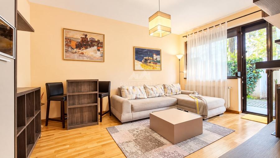 Apartament cu 2 camere decomandat, mobilat în Basarabia