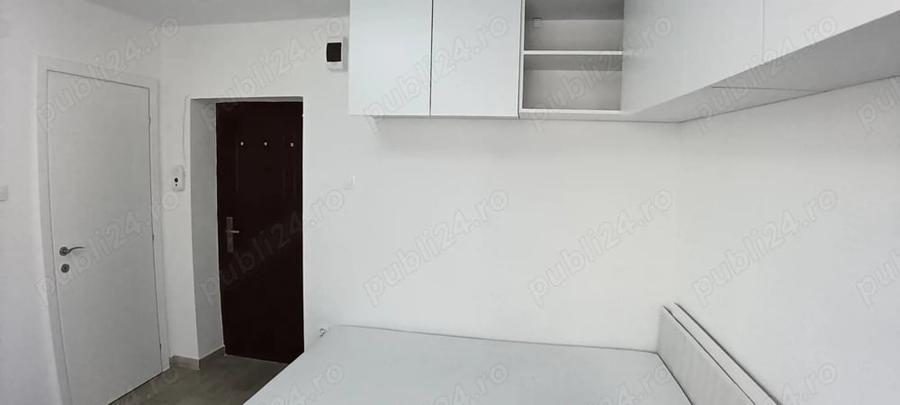 Garsonieră decomandată în Lipovei