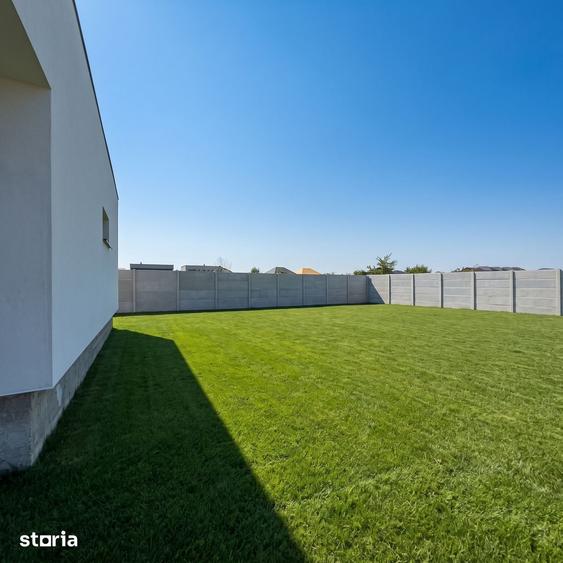 Casă cu 4 camere cu Teren 650 Mp în Central