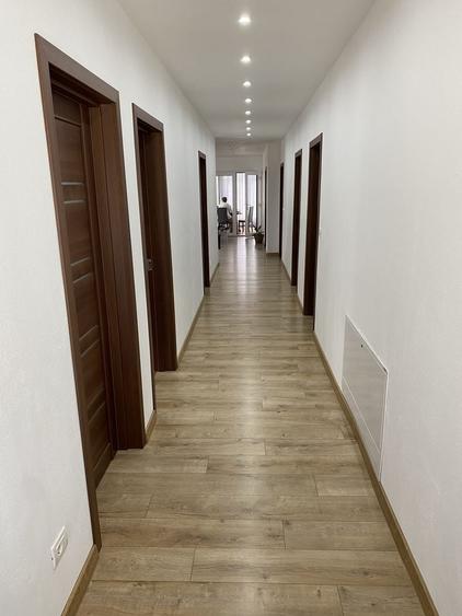 Casă cu 4 camere cu Teren 1320 Mp în Cetariu