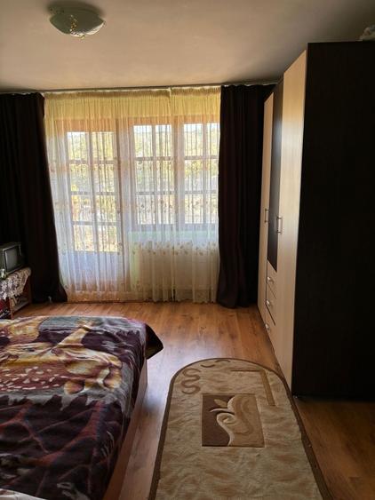 Casă cu 3 camere în Central
