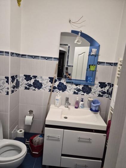 Apartament cu 2 camere decomandat în Florești