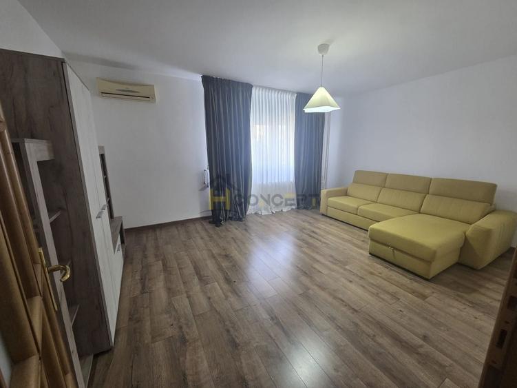Apartament cu 3 camere decomandat în Vitan Mall