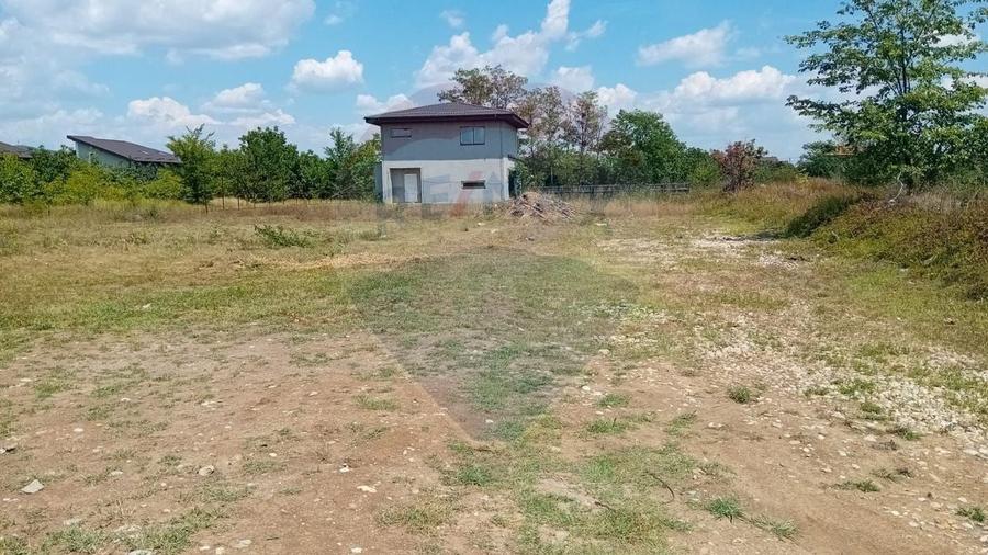 Teren Construcții intravilan de 1070 mp, în Corbeanca