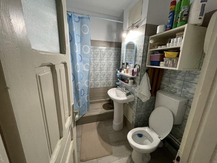 Apartament cu 2 camere decomandat în Sud