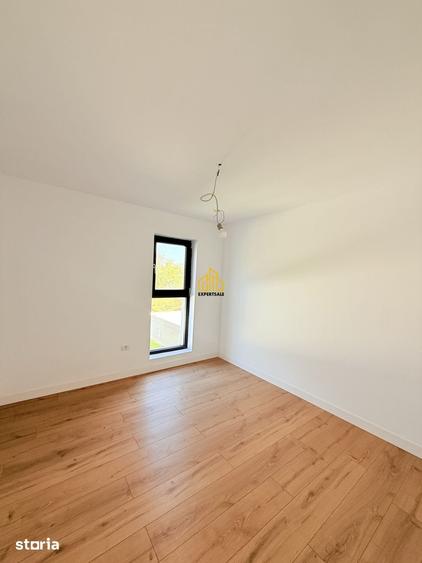 Casă cu 4 camere cu Teren 330 Mp în Clinceni