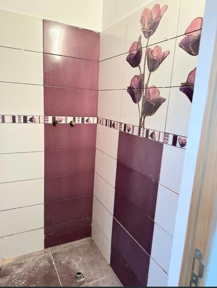Garsonieră semidecomandată în Titan