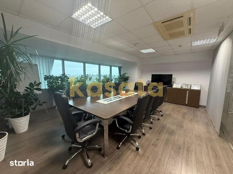 Spațiu comercial, de 100 mp, în Băneasa
